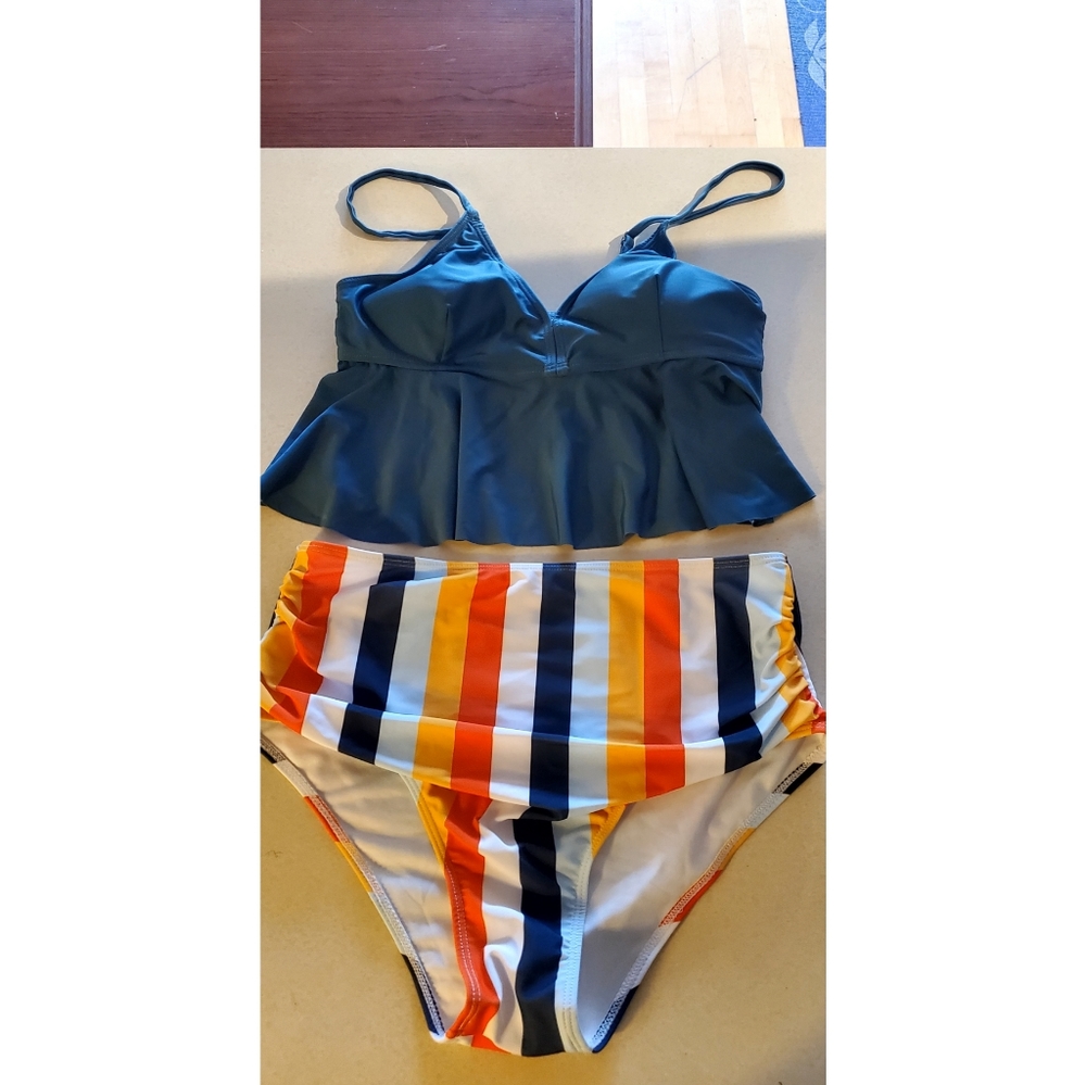 2 piece swim suit